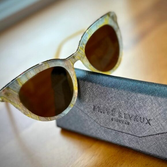 Stylish Prive' Revaux Polarized Dark Multicolor Frames Sunglasses w/Case - Picture 1 of 10